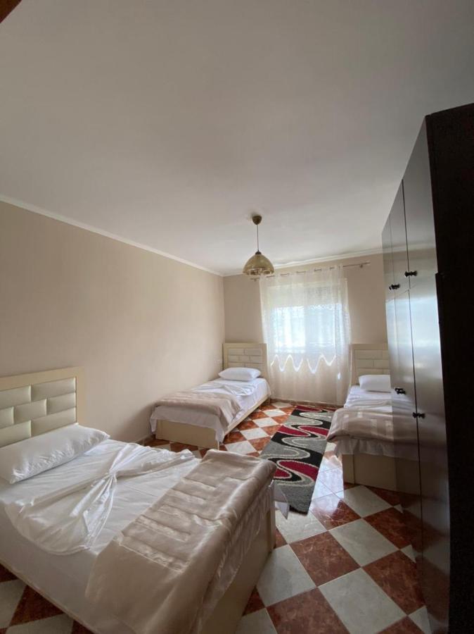Dibra'S Apartment Shkodër Eksteriør bilde